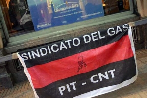 PIT-CNT y UAOEGAS presentaron propuesta al Poder Ejecutivo y a Petrobras