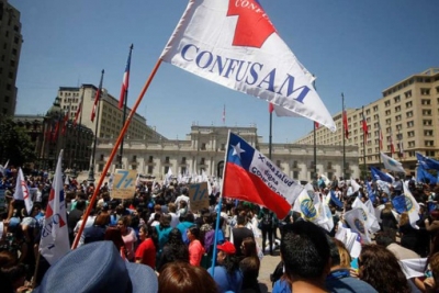 Chile: Trabajadores públicos realizan huelga de 48 horas