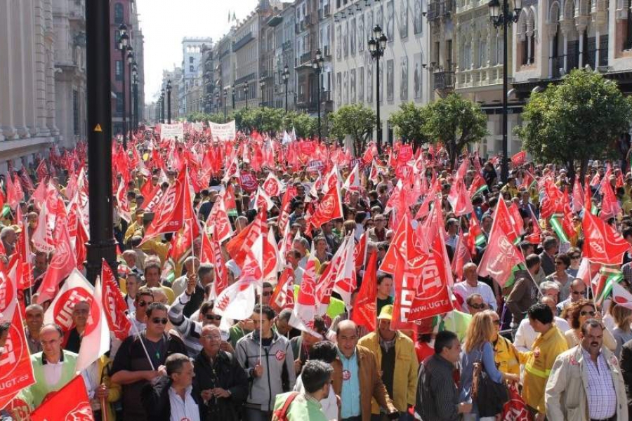España: UGT dice que dos millones de trabajadores tienen firmada una subida salarial media del 1,22% para 2016