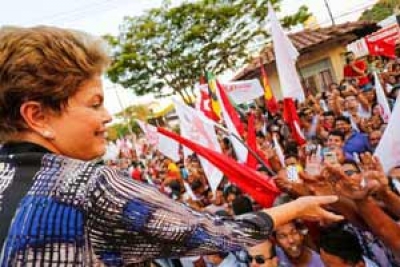 Gremios brasileños divulgan manifiesto en defensa de Rousseff