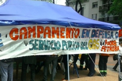 Petrobras deja sin efecto convenios y trabajadores definen si inician huelga de hambre
