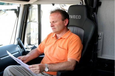UGT reclama a las empresas de transporte más eficiencia para organizar el trabajo de sus conductores