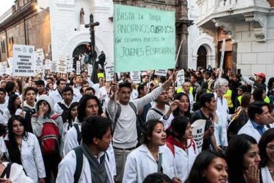 Los sindicatos en Ecuador muestran su fuerza en un nuevo pulso con el oficialismo