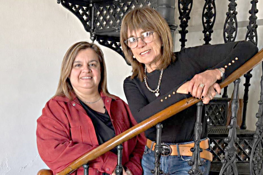 Socorro Sosa y Cristina Hernández
