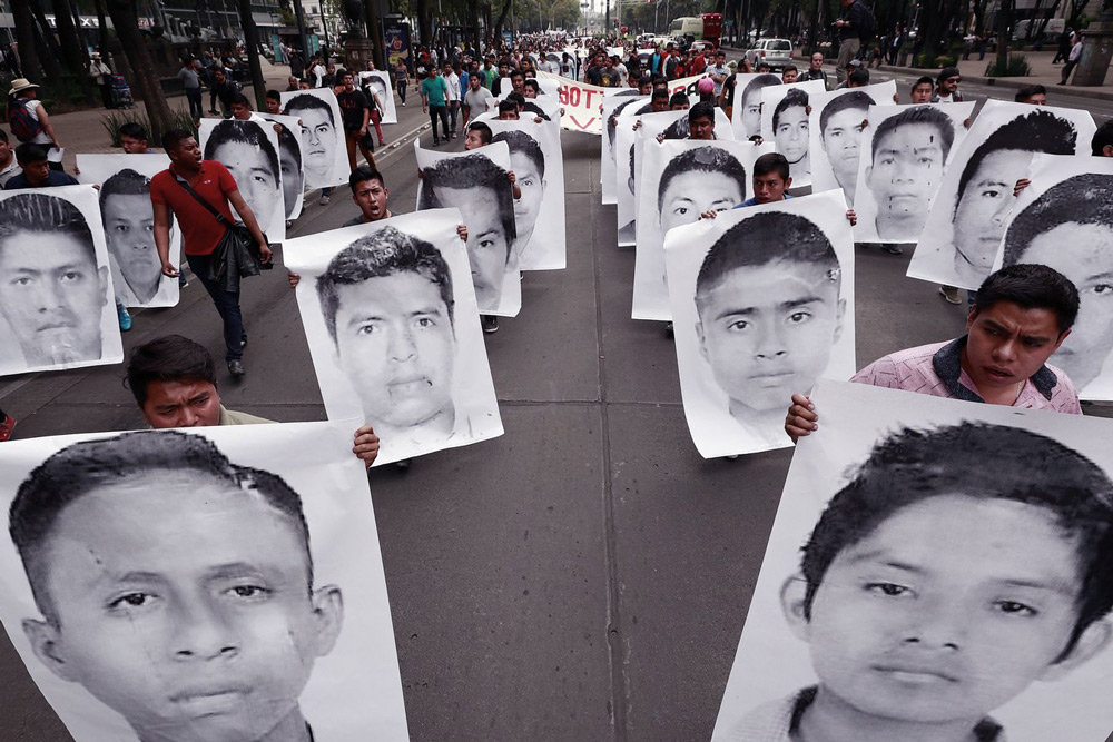 Estudiantes de Ayotzinapa